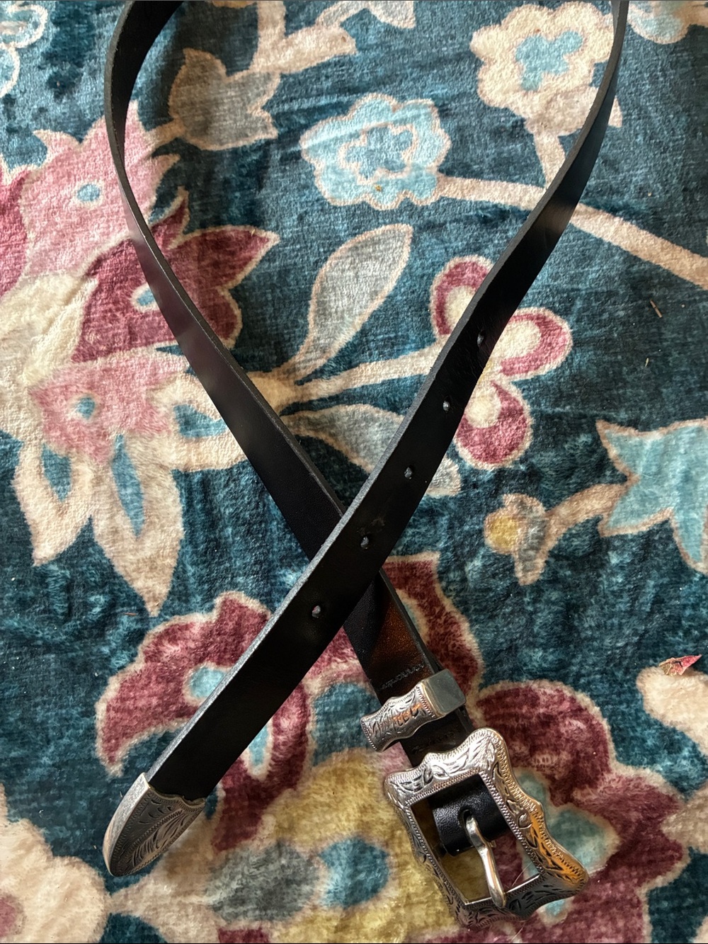 Omega Vintage Black Leather Belt with Silver Western Buckle and Tip L